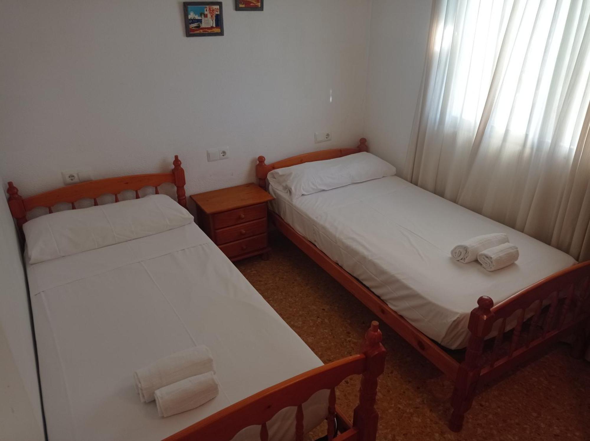 Manila Solo Familias Serviplaya Gandía Dış mekan fotoğraf